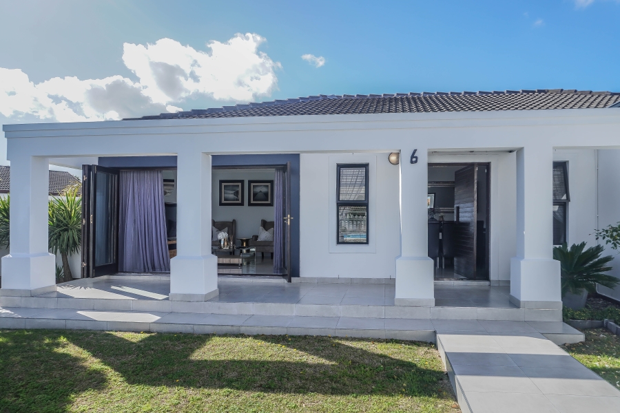 3 Bedroom Property for Sale in Jakarandas Western Cape